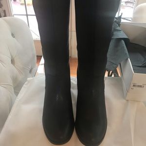 New Leather boots long leather